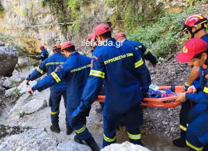 Τραγωδία στη Λευκάδα: Βράχος καταπλάκωσε 50χρονη στους καταρράκτες – Διασωληνωμένη η τουρίστρια