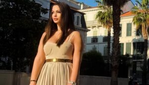 Στις Κάννες η Βίκυ Μανώλη – Οι εντυπωσιακές εμφανίσεις στη γαλλική ριβιέρα