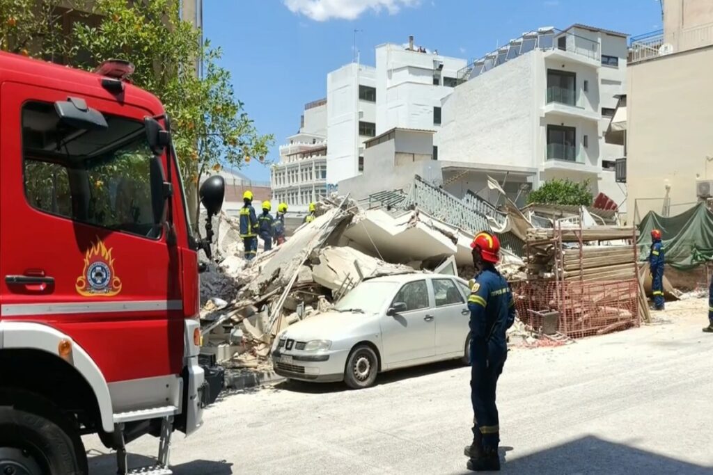 Πετράλωνα: Κατέρρευσε πολυκατοικία – Αναφορές για εγκλωβισμένους [Βίντεο]