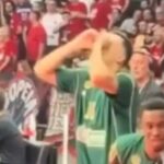 Ολυμπιακός–Παναθηναϊκός στο ΣΕΦ: Η χειρονομία του Σλούκα που εξόργισε τους οπαδούς