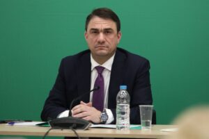 ΠΑΣΟΚ: Ο κ. Ντόκος είναι ο αδύναμος κρίκος της Εθνικής Ασφάλειας