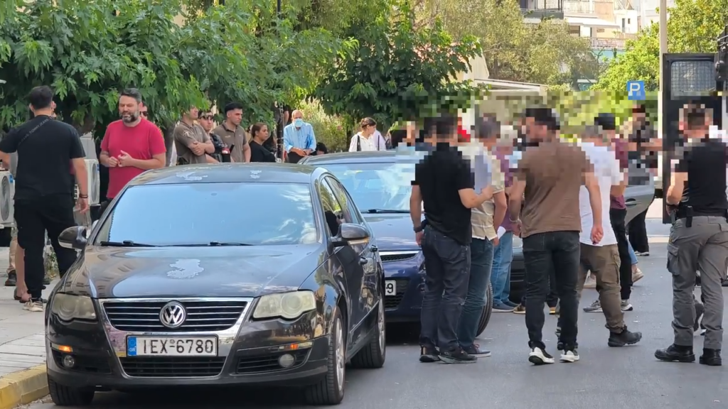 Κύκλωμα στη πολεοδομία: Στην Ευελπίδων για τις απολογίες τους οι κατηγορούμενοι