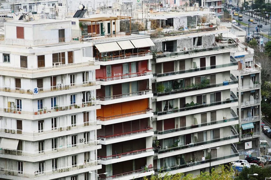 Δεύτερη ευκαιρία για ένταξη στο πρόγραμμα  «Ανακαινίζω 2026» – Αδήλωτα περίπου 120.000 ακίνητα
