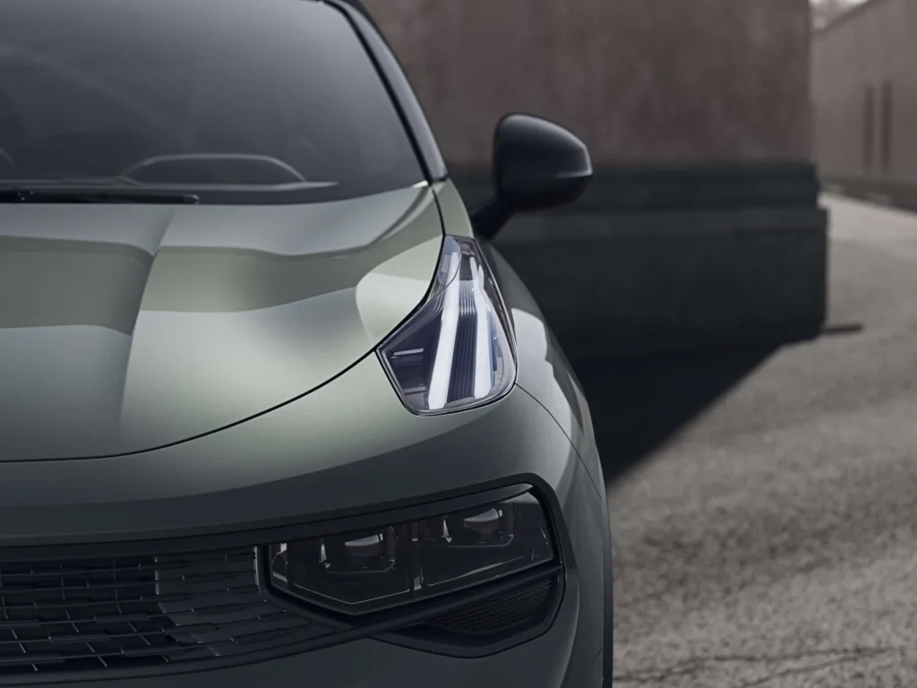 Το plug-in hybrid SUV που καίει 0,9 lt/100km τώρα με έκπτωση 8.400 ευρώ – Δες τελική τιμή
