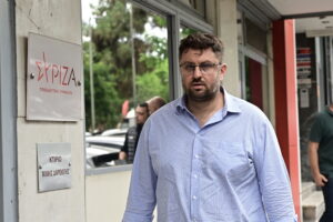 Ζαχαριάδης: Ανακοίνωσε την παραίτησή του από τον ΣΥΡΙΖΑ – Τα «καρφιά» στην επιστολή του