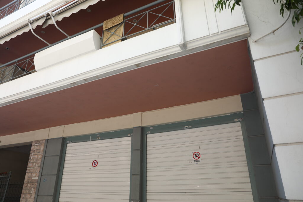 Πειραιάς: Νεκρό ζευγάρι σε γκαράζ – Η έλλειψη αερισμού και το μονοξείδιο του άνθρακα πιθανές α