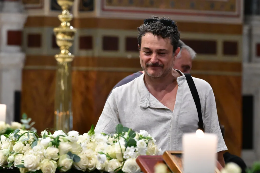 Εσωτερική εικόνα άρθρου