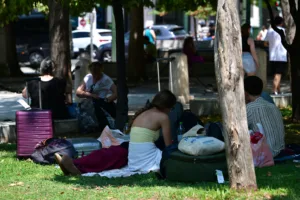 Καιρός: Έρχεται νέο κύμα ζέστης – Πού θα δείξει 38άρια και πότε θα «χτυπήσουν» οι άνεμοι