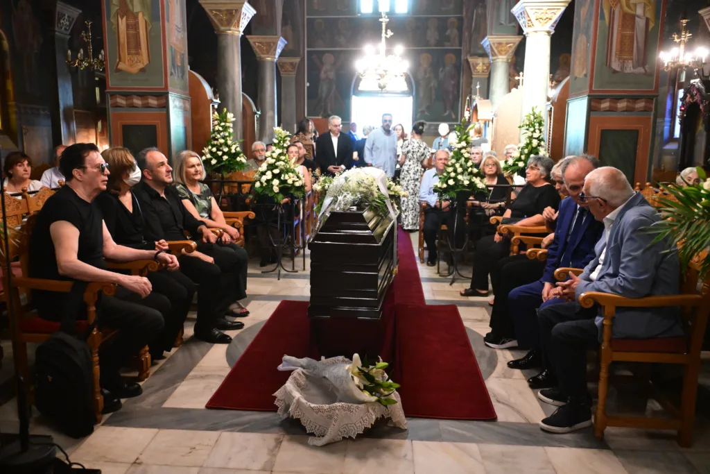 Εσωτερική εικόνα άρθρου