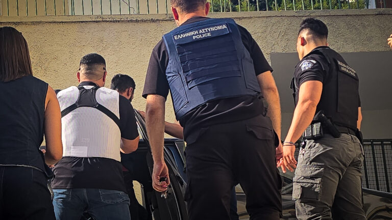 Μυστήριο στη Σύρο: Τα τρία στοιχεία που θα κρίνουν τον θάνατο της 42χρονης διασώστριας