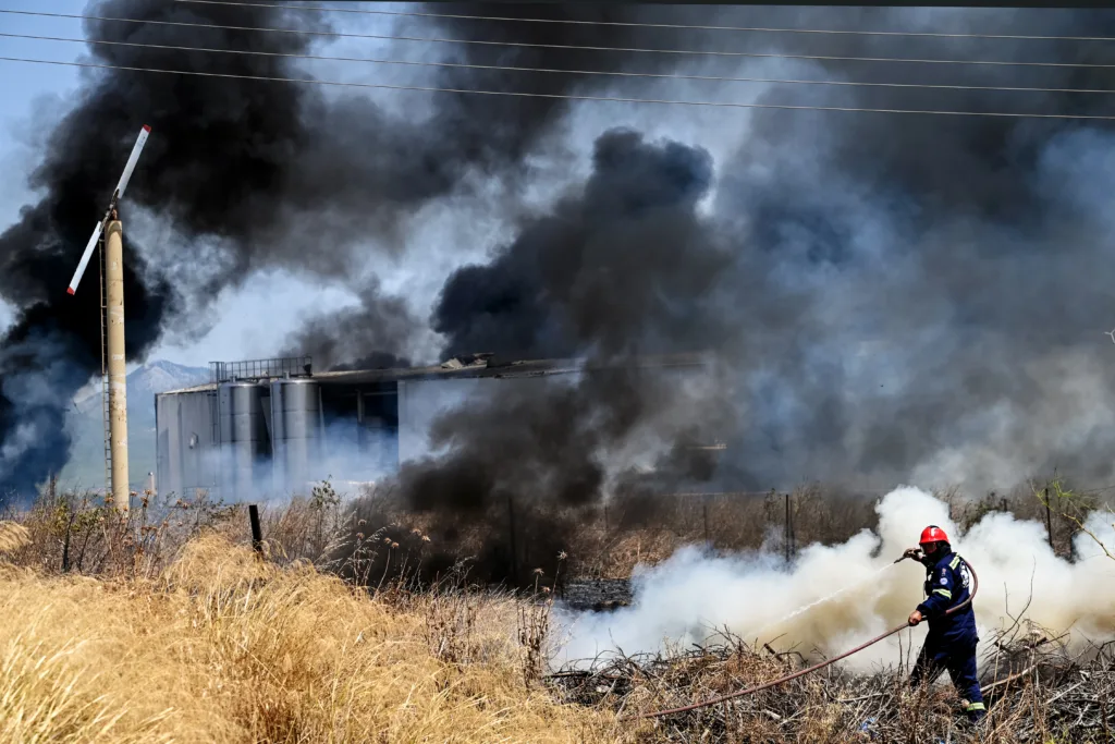 Έκρηξη σε εργοστάσιο στην Κορινθία: Νεκρός 25χρονος – Τραυματίστηκε ακόμη ένα άτομο