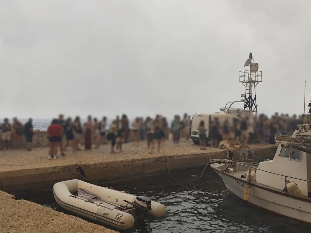 Εσωτερική εικόνα άρθρου