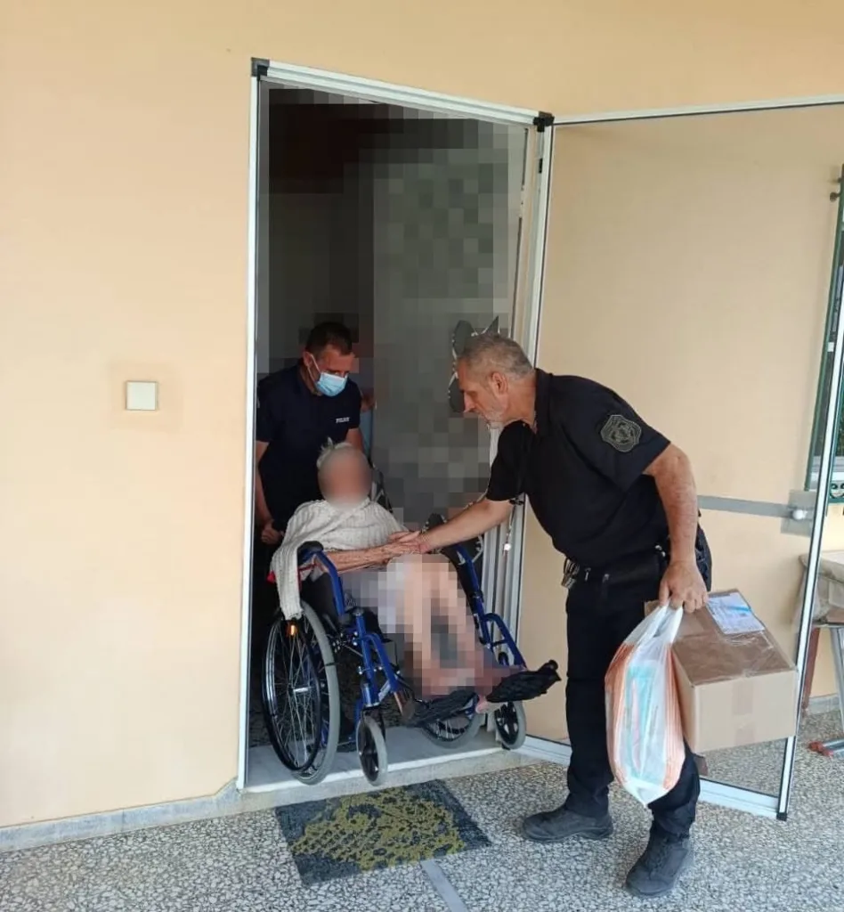Εσωτερική εικόνα άρθρου