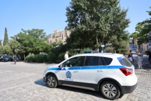 Ακρόπολη: «Μεμονωμένο περιστατικό» λέει ο ΕΟΤ – Εξιτήριο τις επόμενες ώρες για τους τραυματίες