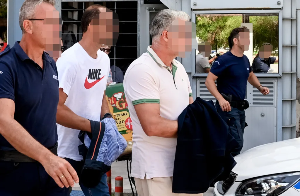 Κορινθία: Την Παρασκευή η απολογία των 3 συλληφθέντων για την έκρηξη στο εργοστάσιο – Τι ερευν