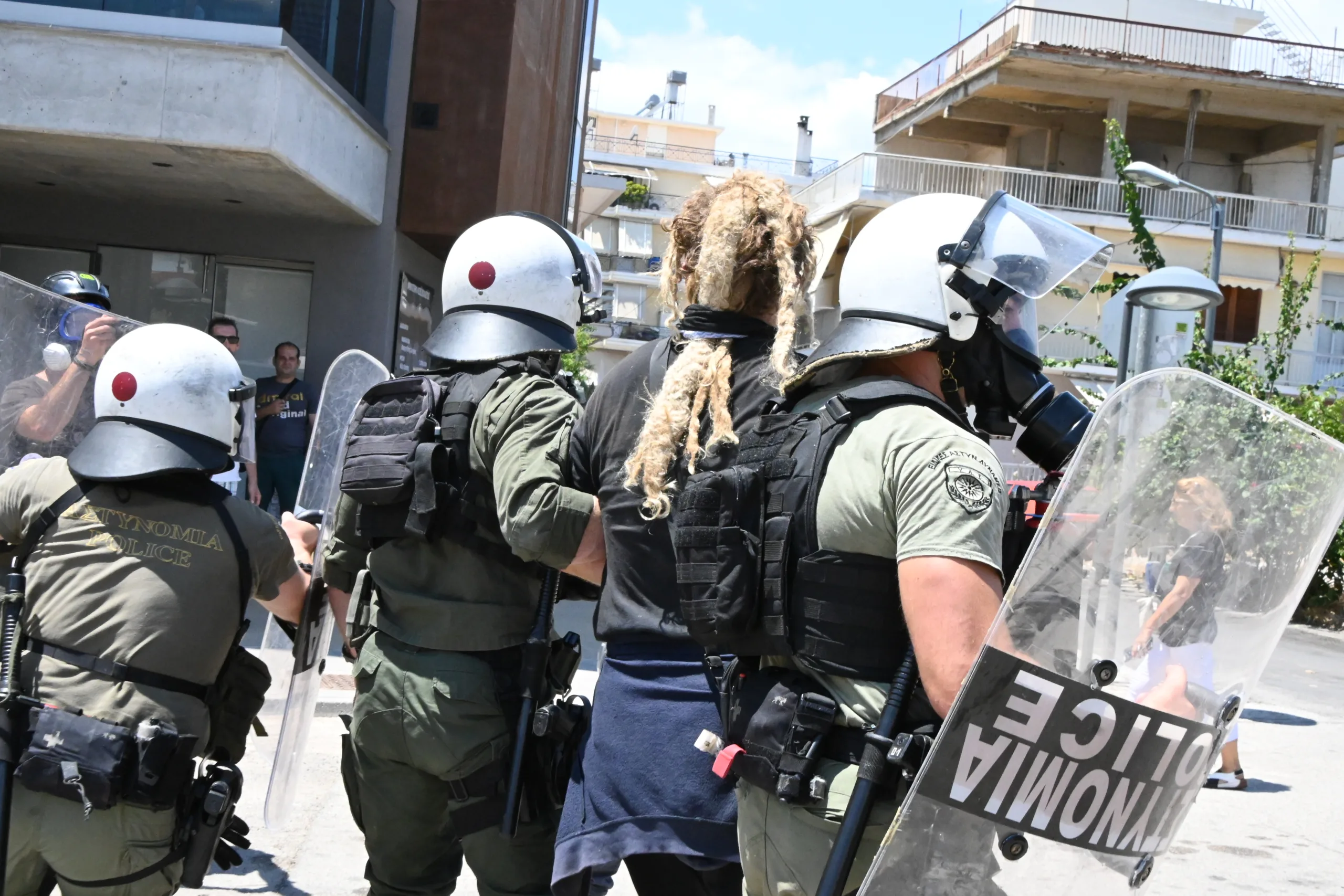 Εσωτερική εικόνα άρθρου