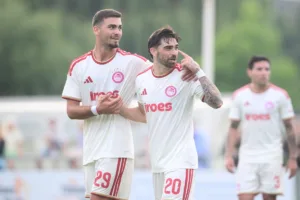 Ολυμπιακός – Φορτούνα Σιτάρντ 3-1: «Μαγικό» ντεμπούτο με χατ-τρικ για Ζότα Σίλβα