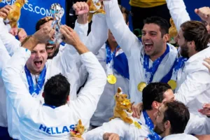 World Cup: Η στιγμή της απονομής των χρυσών μεταλλίων στην Ελλάδα – Συγκίνηση στον εθνικό ύμνο