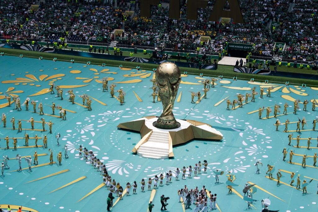 Μουντιάλ 2026: Εκπλήξεις στην τελετή λήξης με Τομ Κρουζ, Νικόλ Σέρζινγκερ και Ρόμπι Γουίλιαμς –