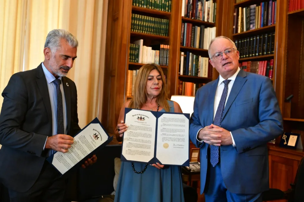 Συνάντηση Τασούλα με εκπροσώπους ποντιακών σωματείων: Στο επίκεντρο η Γενοκτονία των Ελλήνων του Πόν