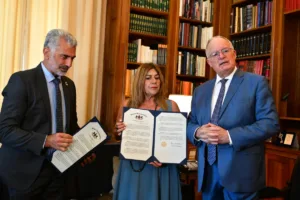 Συνάντηση Τασούλα με εκπροσώπους ποντιακών σωματείων: Στο επίκεντρο η Γενοκτονία των Ελλήνων του Πόν