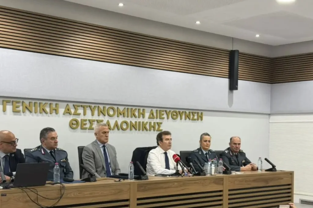 Χρυσοχοΐδης στη Θεσσαλονίκη: Υποχώρηση των δεικτών εγκληματικότητας και ενίσχυση της ασφάλειας στις 