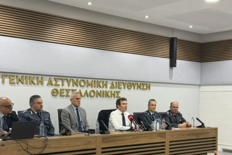 Χρυσοχοΐδης στη Θεσσαλονίκη: Υποχώρηση των δεικτών εγκληματικότητας και ενίσχυση της ασφάλειας στις γειτονιές