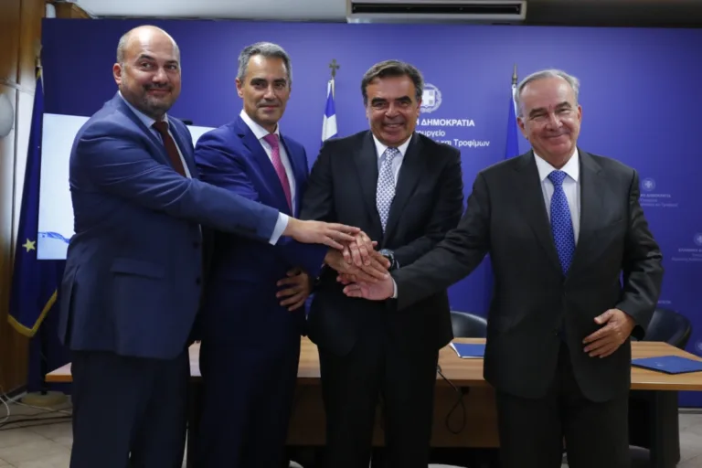 Κρήτη: Νέα εποχή για γεωργία και διαχείριση υδάτων – Έπεσαν οι υπογραφές για τα φράγματα σε Ιε