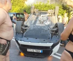 Χανιά: Οδηγός υπό την επήρεια αλκοόλ αναποδογύρισε το όχημά του μπροστά σε ζευγάρι τουριστών