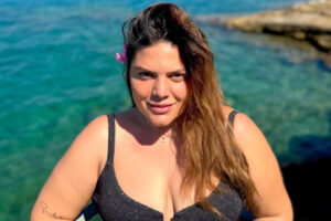 Δανάη Μπάρκα: Η θεαματική αλλαγή στην εμφάνισή της λίγες μέρες μετά τον γάμο της [Βίντεο]