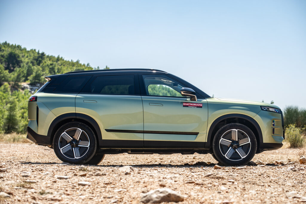 Πλήρως υβριδικό SUV με 224 ίππους και τιμή αγοράς 30.900 ευρώ