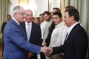 Στο Προεδρικό Μέγαρο η «χρυσή» Εθνική ομάδα πόλο των ανδρών
