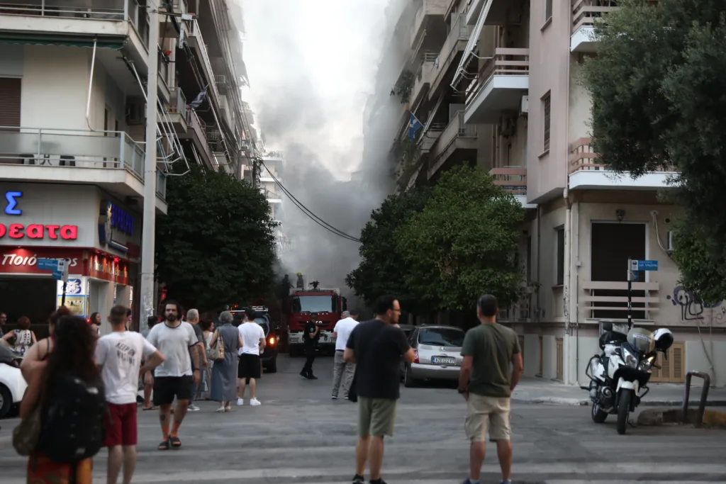 Εσωτερική εικόνα άρθρου