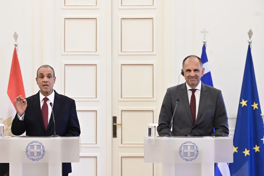 Ελλάδα – Αίγυπτος: Νέα επαφή Γεραπετρίτη με Αμπντελάτι για διμερείς σχέσεις και περιφερειακή σταθερό
