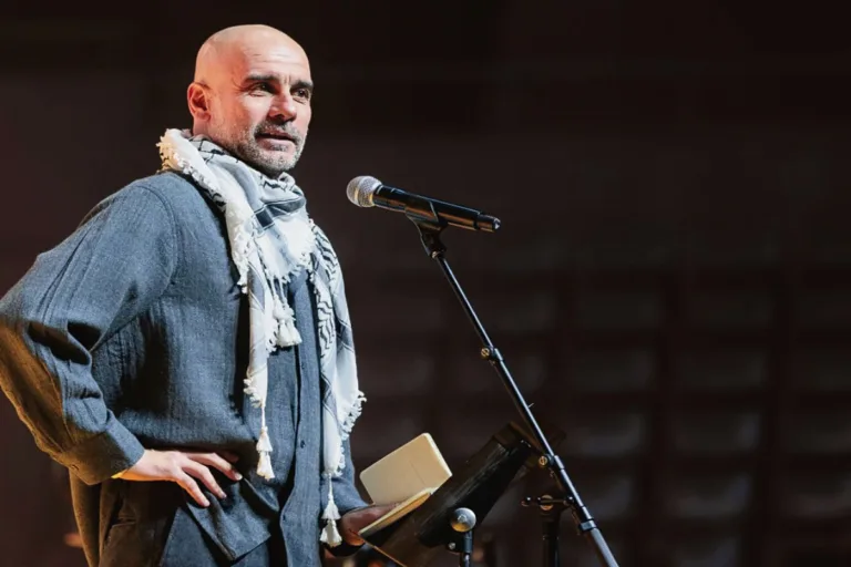 Πεπ Γκουαρδιόλα: Φιλοξένησε 28 παιδιά από την Παλαιστίνη