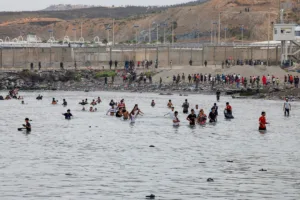 Η Ιταλία αναστέλλει τη συμφωνία Σένγκεν με την Ισπανία