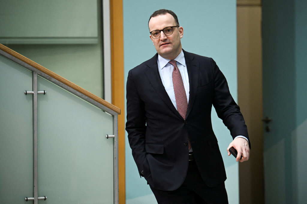 Γερμανία: Εκτός ηγεσίας της Κ.Ο. του CDU ο Γενς Σπαν μετά τις αντιδράσεις για την παρένθετη μητρότητα