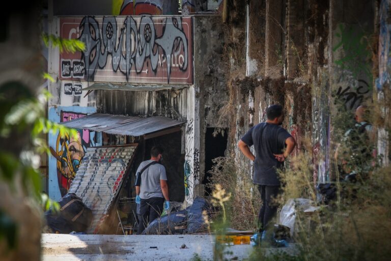 Κυψέλη: Σε εξέλιξη το θρίλερ με τη νεκρή στη βαλίτσα – Πού στρέφονται οι έρευνες