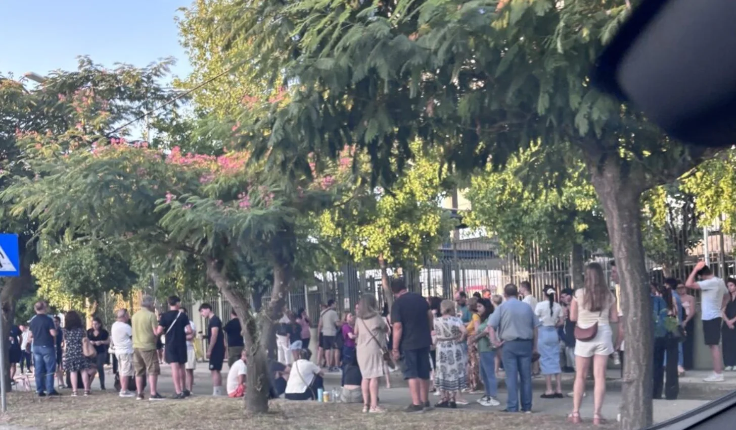 Εσωτερική εικόνα άρθρου