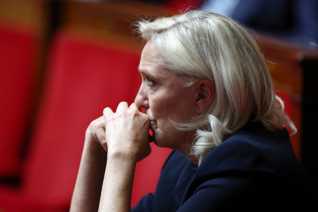 Η μέρα της κρίσης για την Μαρίν Λεπέν – Το πολιτικό της μέλλον κρίνεται από μία δικαστική απόφ