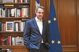 Κυριάκος Μητσοτάκης: «Κλείνουμε εκκρεμότητες δεκαετιών, μιλάμε με έργα» – Το αντίο στην Μάρω Κοντού