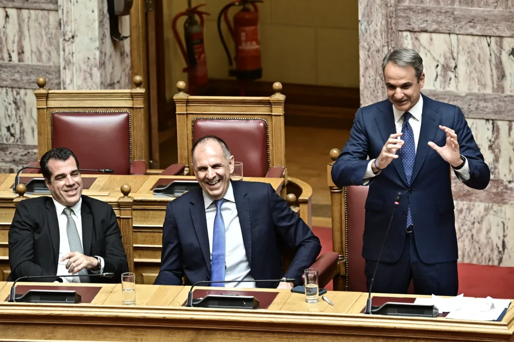 Μητσοτάκης σε Ανδρουλάκη: Κατώτερος των περιστάσεων – Παραβιάσατε την εντολή του ελληνικού λαο