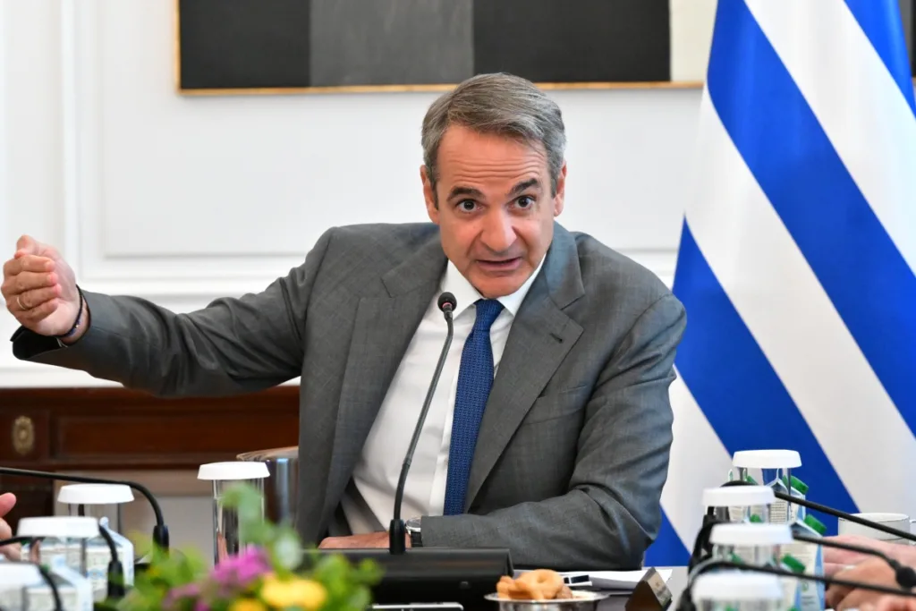 Μητσοτάκης για τις φωτιές: Έχουμε μπροστά μας δύσκολες ημέρες – Στεκόμαστε στο πλευρό των οικο