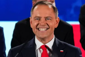 Πολωνία: Ο πρόεδρος άσκησε βέτο στο σύμφωνο συμβίωσης για ζευγάρια