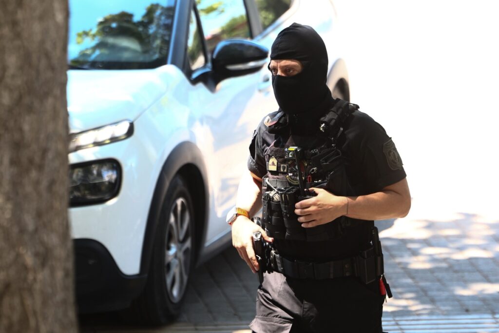 Θεσσαλονίκη: Στα ίχνη του ηθικού αυτουργού των δολοφονικών επιθέσεων – Αύριο οι απολογίες των 