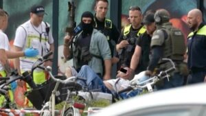 Βερολίνο: Τέλος στην ομηρία σε σούπερ μάρκετ – Η αστυνομία απελευθέρωσε την υπάλληλο μετά από 11 ώρες
