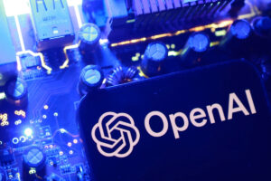 Η OpenAI λάνσαρε νέα φωνητικά μοντέλα GPT-Live που ακούν και μιλούν ταυτόχρονα