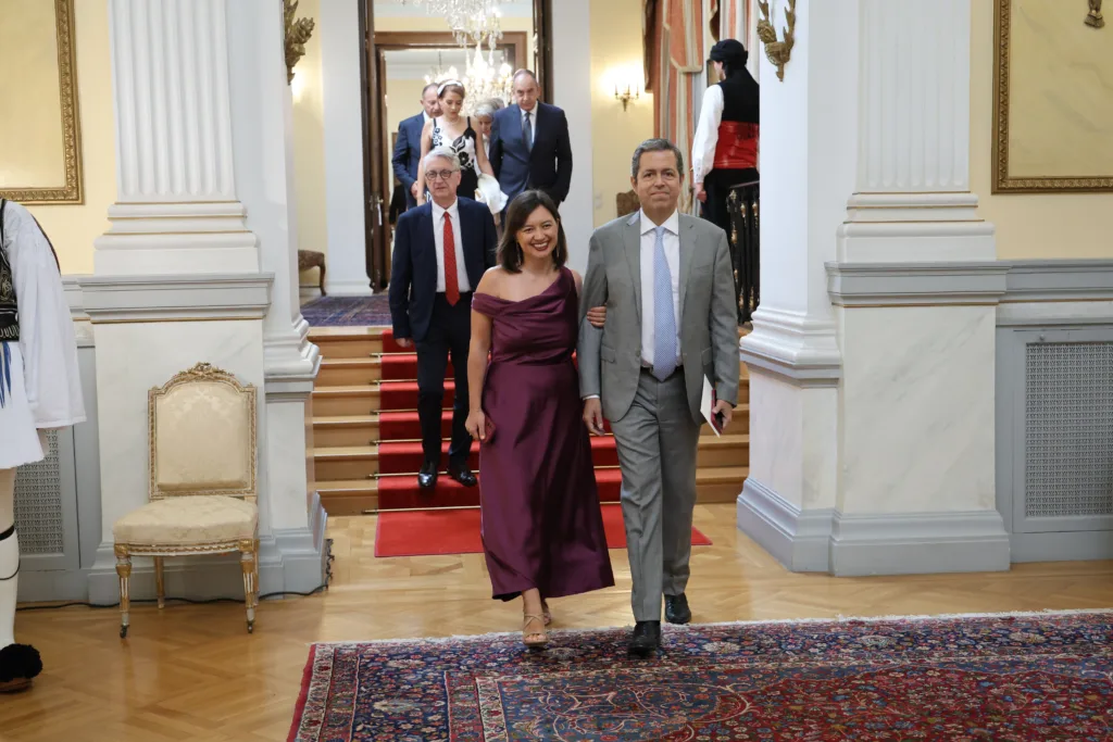 Εσωτερική εικόνα άρθρου