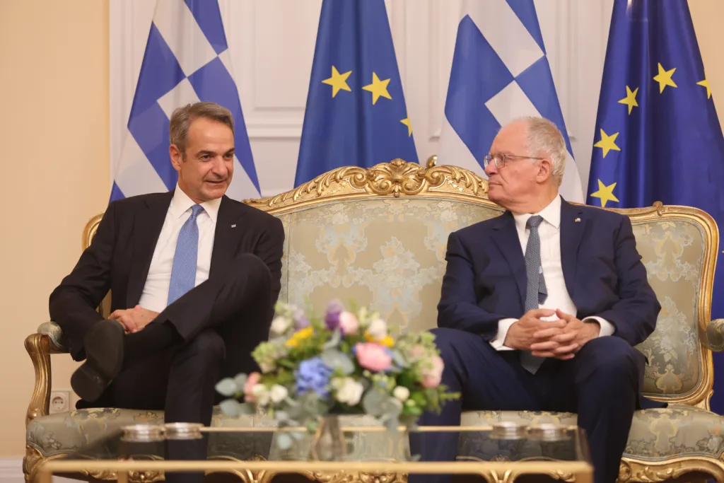 Εσωτερική εικόνα άρθρου