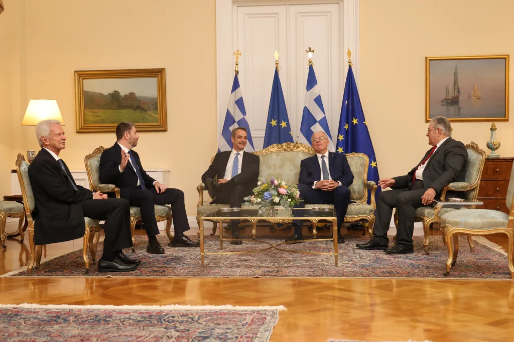 Εσωτερική εικόνα άρθρου